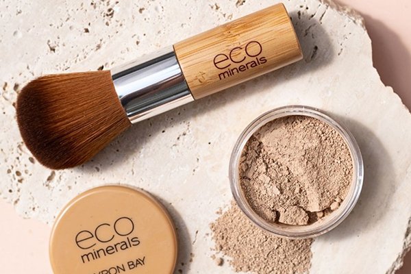 ![Redesign packaging for eco-friendliness, eco-friendly packaging, redesign](https://jinlinpackaging.com/wp-content/uploads/2024/05/Can-We-Redesign-Packaging-to-Be-More-Environmentally-Friendly.jpg "Redesign for Eco-friendliness")