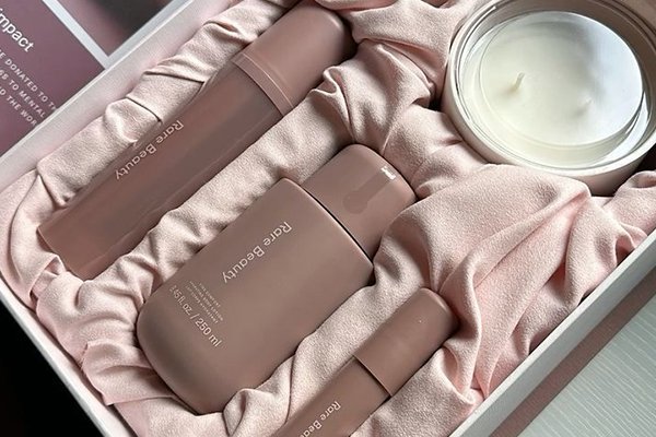 ![What type of packaging is used for makeup](https://jinlinpackaging.com/wp-content/uploads/2024/09/What-Type-of-Packaging-is-Used-for-Makeup.jpg "Makeup packaging types")