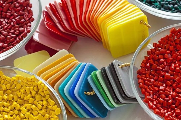 ![Does ABS Plastic Leach Chemicals](https://jinlinpackaging.com/wp-content/uploads/2024/11/Does-ABS-Plastic-Leach-Chemicals.jpg "ABS plastic, chemical leaching")