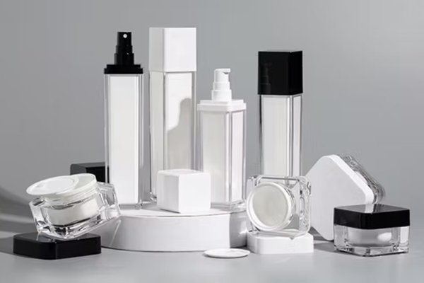 ![How ABS Contributes to Sustainable Packaging for Cosmetics](https://jinlinpackaging.com/wp-content/uploads/2024/11/How-ABS-Contributes-to-Sustainable-Packaging-for-Cosmetics.jpg "ABS, sustainable packaging")