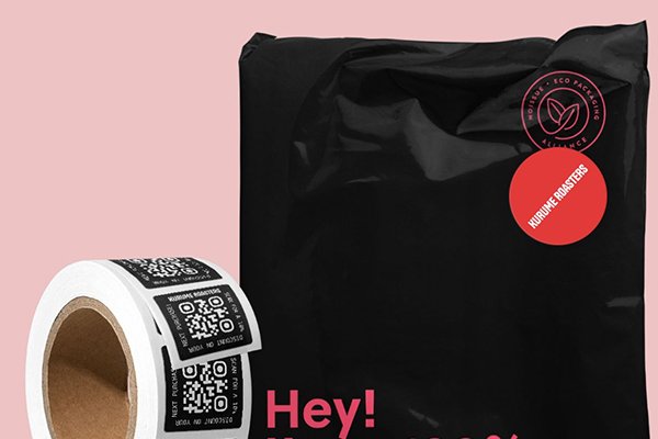 ![QR Codes in Beauty Brands, Successful integration in packaging](https://jinlinpackaging.com/wp-content/uploads/2024/11/How-Are-Leading-Beauty-Brands-Using-QR-Codes-Successfully.jpg "Leading beauty brands with QR codes")