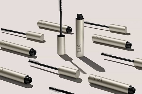 ![Customization Enhances Appeal of PP Mascara Tubes, personalized design benefits for mascara](https://jinlinpackaging.com/wp-content/uploads/2024/11/How-Customization-Enhances-the-Appeal-of-Injection-Blown-PP-Mascara-Tubes.jpg "Custom PP Mascara Tubes")
