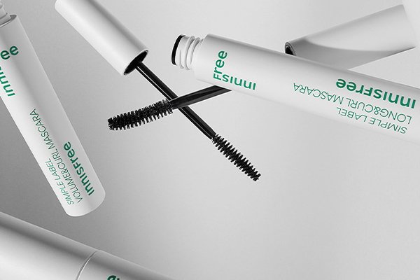 Branding and market positioning in cosmetic packaging design