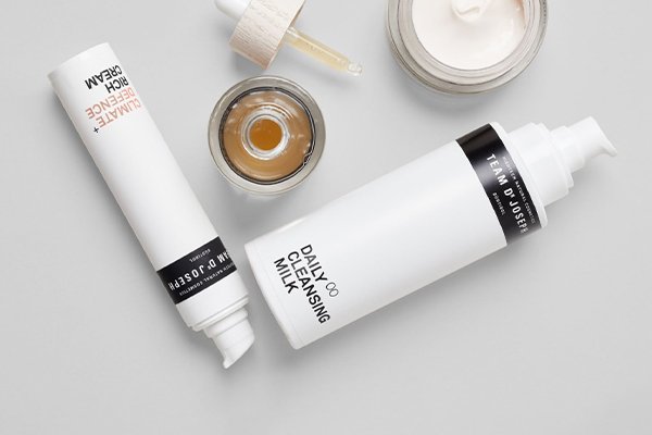 ![How Nanotechnology Contributes to Eco-Friendly and Sustainable Packaging Solutions](https://jinlinpackaging.com/wp-content/uploads/2024/11/How-is-Nanotechnology-Contributing-to-Eco-Friendly-and-Sustainable-Packaging-Solutions.jpg "Nanotechnology in Packaging")
