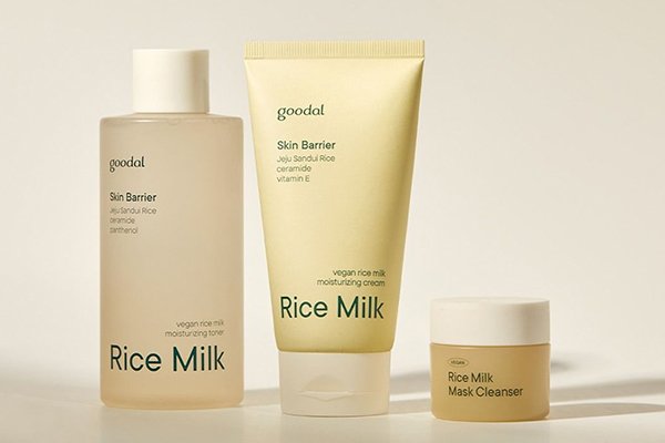 ![Cosmetics packaging design guide, cosmetics packaging](https://jinlinpackaging.com/wp-content/uploads/2024/11/How-to-Design-Cosmetics-Packaging-The-Ultimate-Guide.jpg "Cosmetics packaging")
