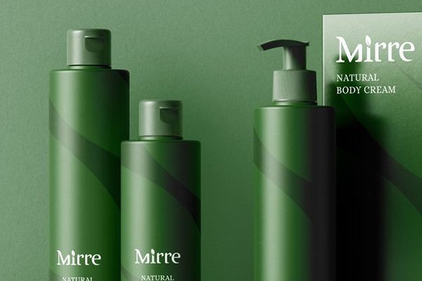 ![Sustainable packaging for cosmetics](https://jinlinpackaging.com/wp-content/uploads/2024/11/Is-Sustainable-Packaging-for-Cosmetics-a-Priority.jpg "Sustainable cosmetic packaging")