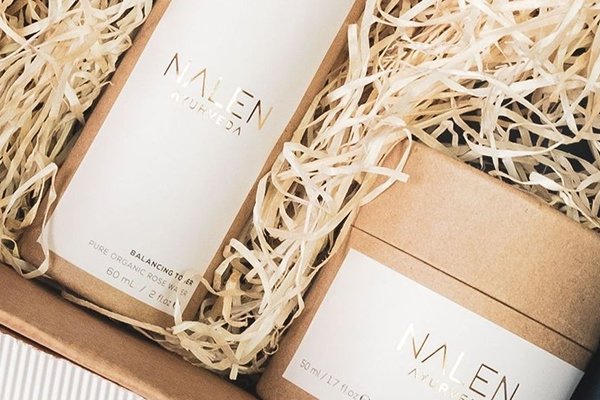 ![Paper and cardboard, affordable customizable packaging](https://jinlinpackaging.com/wp-content/uploads/2024/11/Paper-and-Cardboard-Affordable-and-Customizable-Packaging-Supplies.jpg "Custom paper packaging")