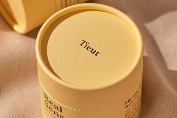Paperboard makeup packaging