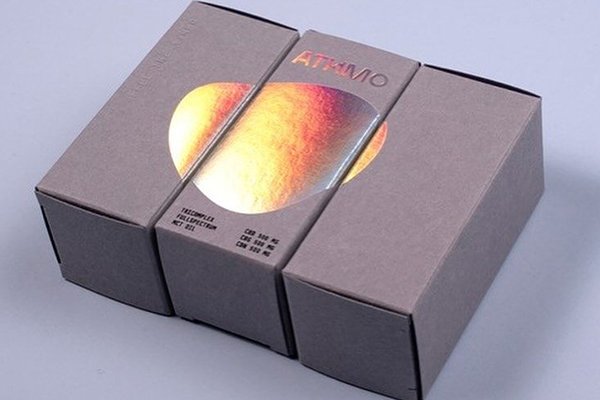 ![UV printing on material, showcasing sustainable printing benefits](https://jinlinpackaging.com/wp-content/uploads/2024/11/UV-Printing-Why-Is-It-a-Sustainable-Choice.jpg "Sustainable UV printing")