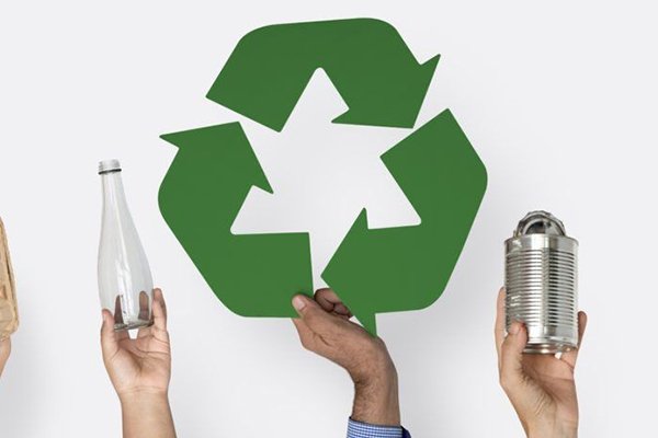 ![Different plastic recycling codes explained, guide to plastic recycling categories](https://jinlinpackaging.com/wp-content/uploads/2024/11/What-Are-the-Different-Plastic-Recycling-Codes.jpg "Plastic recycling codes guide")