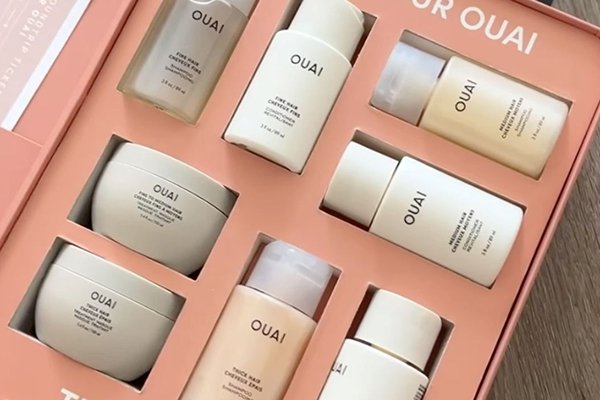 ![What industry has the largest demand for cosmetic packaging](https://jinlinpackaging.com/wp-content/uploads/2024/11/What-Industry-Has-the-Largest-Demand-for-Cosmetic-Packaging.jpg "Cosmetic packaging demand")