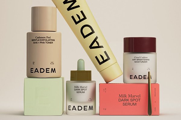 ![What is the best packaging for cosmetics](https://jinlinpackaging.com/wp-content/uploads/2024/11/What-is-the-Best-Packaging-for-Cosmetics-3.jpg "Best cosmetic packaging")