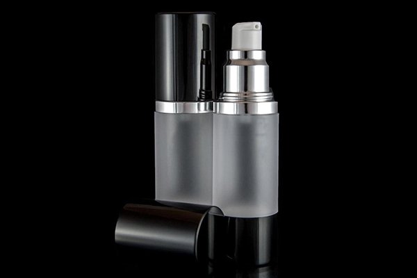 ![Importance of certifications for airless cosmetic bottles](https://jinlinpackaging.com/wp-content/uploads/2024/11/Why-Certifications-Matter-When-Sourcing-Airless-Cosmetic-Bottles.jpg "Certifications for airless bottles")