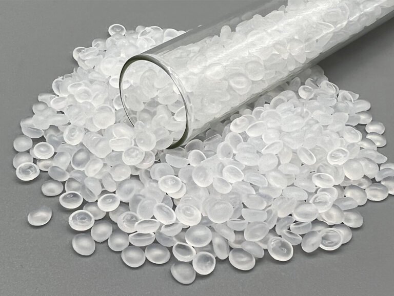 4 Reasons Why HDPE Plastic is the Ideal Choice for Cosmetic Packaging