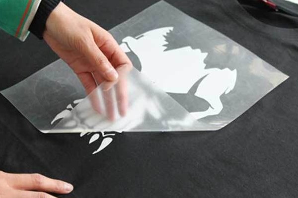 Digital printing process enabling customization with personalized and flexible designs