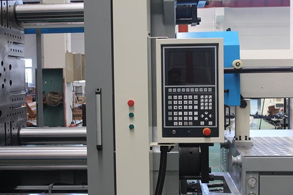![Key steps in injection molding process, stages overview](https://jinlinpackaging.com/wp-content/uploads/2024/12/What-Are-the-Key-Steps-in-the-Injection-Molding-Process.jpg "Injection molding steps")