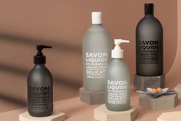 HDPE plastic in cosmetics packaging