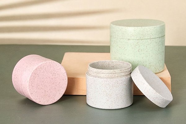 What is PCR Plastic and Why Is It Used in Cosmetic Packaging