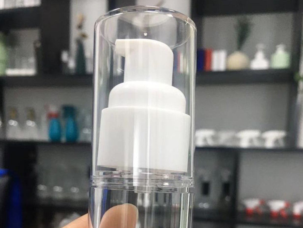 ![How do you test a vacuum bottle, testing vacuum insulation with hot water](https://jinlinpackaging.com/wp-content/uploads/2025/03/How-do-you-test-a-vacuum-bottle.jpg "Vacuum Bottle Testing")  