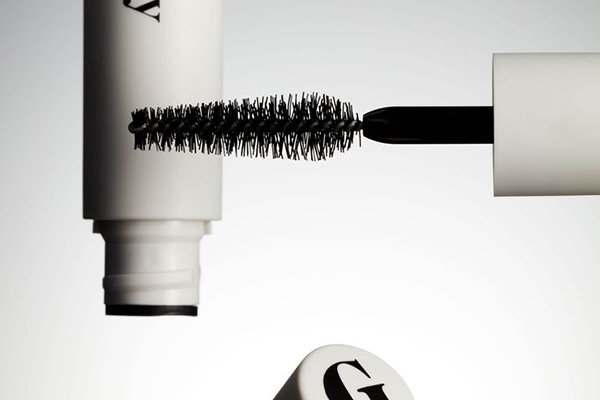 ![Latest mascara packaging trends, modern and innovative design](https://jinlinpackaging.com/wp-content/uploads/2025/03/What-Are-the-Latest-Trends-in-Mascara-Packaging.jpg "Mascara Packaging Trends")  
