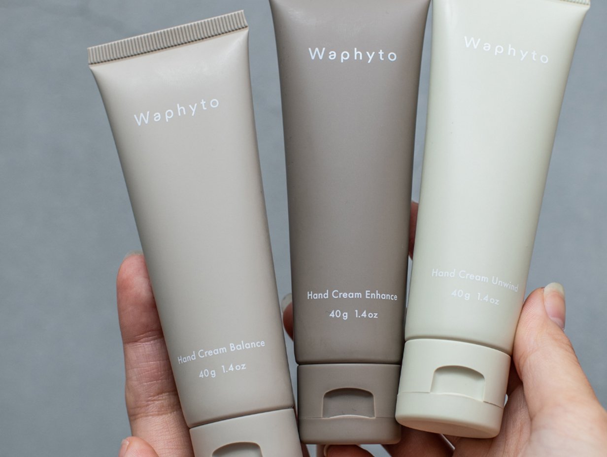 ![Cosmetic tube packaging, different types of cosmetic tubes displayed](https://jinlinpackaging.com/wp-content/uploads/2025/03/What-is-a-cosmetic-tube.jpg "Cosmetic Tube Packaging")  